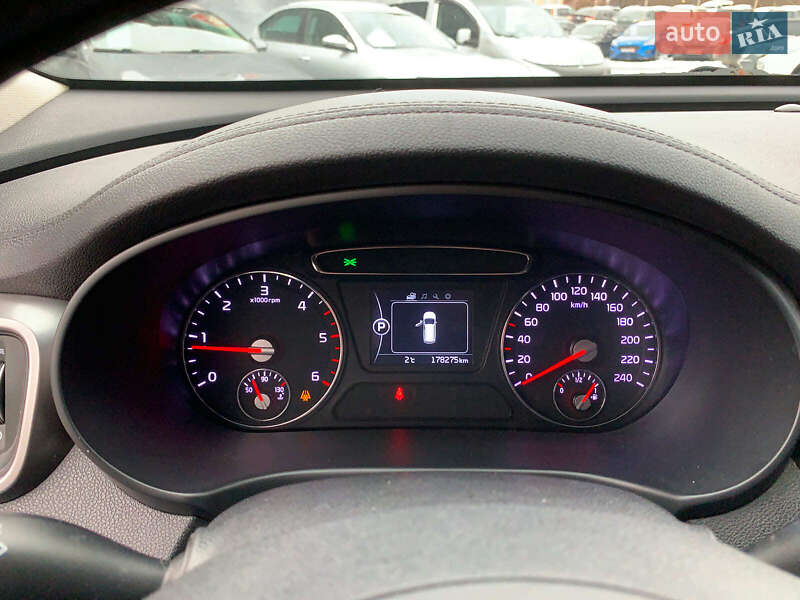 Позашляховик / Кросовер Kia Sorento 2016 в Вінниці фото 48 Позашляховик / Кросовер Kia Sorento 2016 в Вінниці