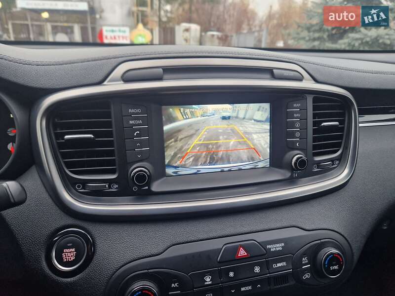 Внедорожник / Кроссовер Kia Sorento 2016 в Виннице