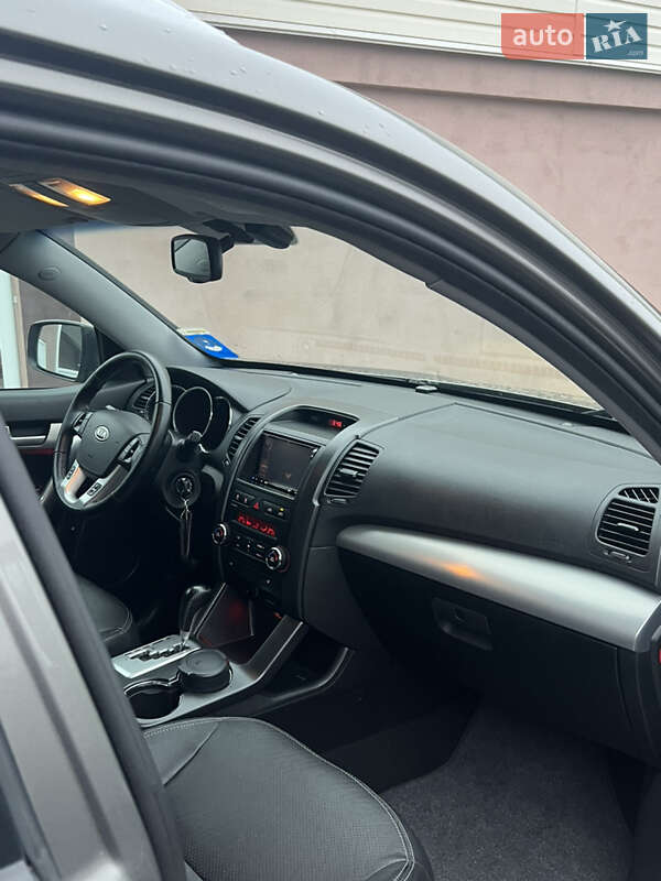 Внедорожник / Кроссовер Kia Sorento 2011 в Виннице