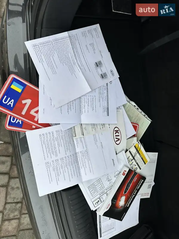 Внедорожник / Кроссовер Kia Sorento 2018 в Ивано-Франковске документ