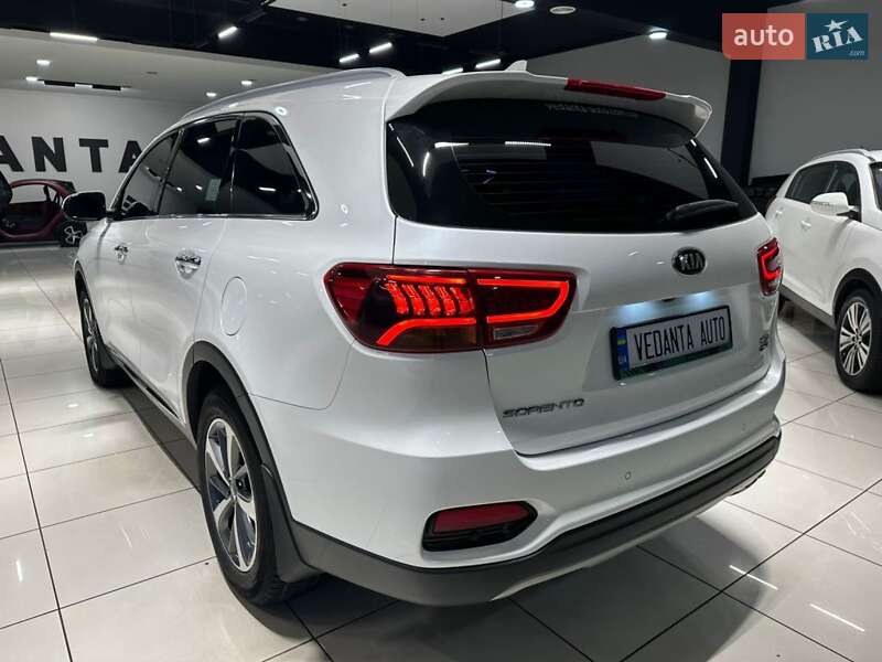 Позашляховик / Кросовер Kia Sorento 2017 в Одесі