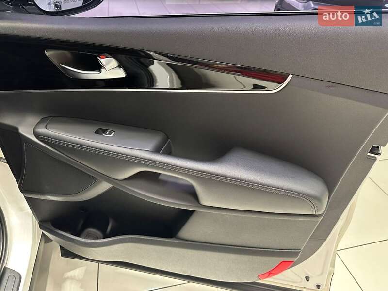 Позашляховик / Кросовер Kia Sorento 2017 в Одесі