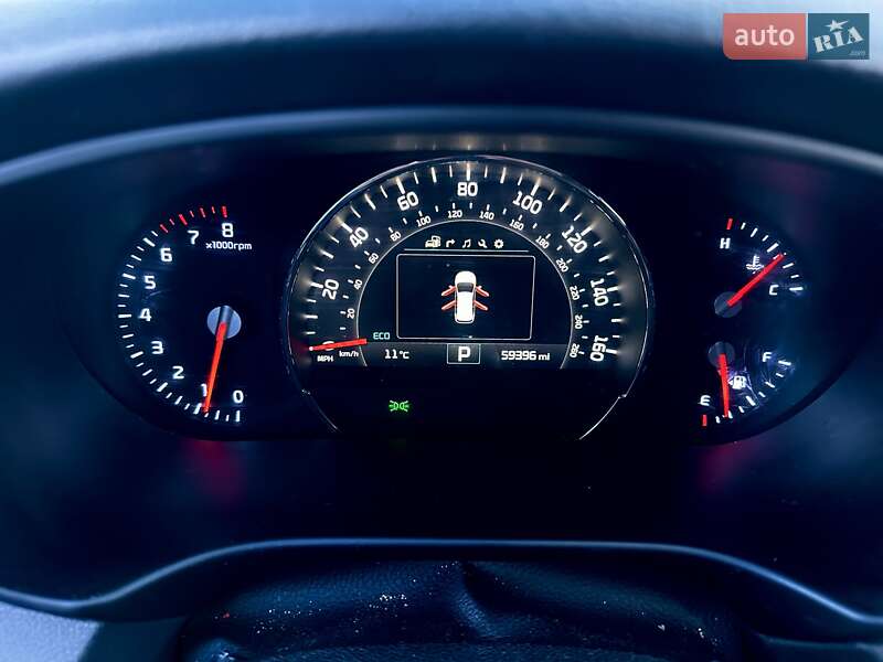 Внедорожник / Кроссовер Kia Sorento 2016 в Киеве