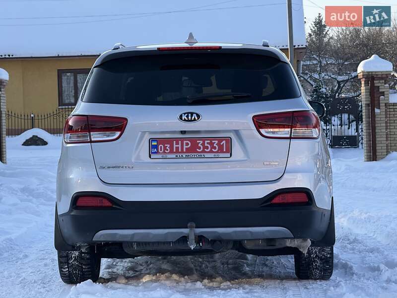 Внедорожник / Кроссовер Kia Sorento 2016 в Бродах