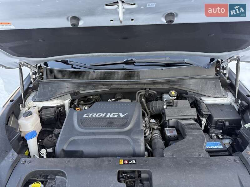 Внедорожник / Кроссовер Kia Sorento 2016 в Бродах