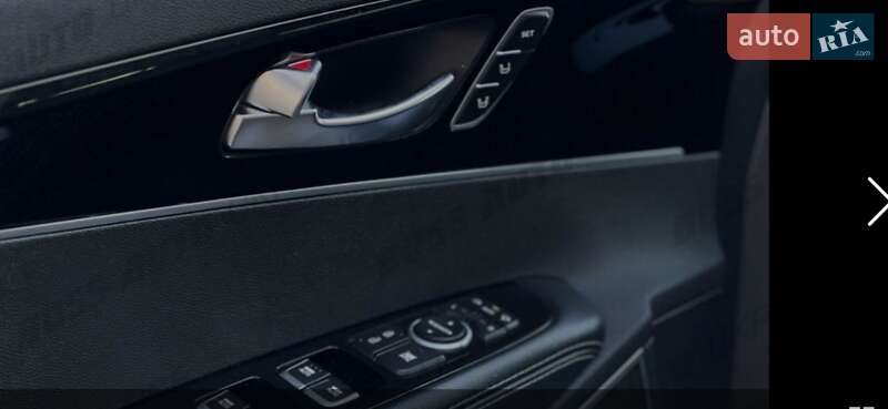 Позашляховик / Кросовер Kia Sorento 2015 в Івано-Франківську