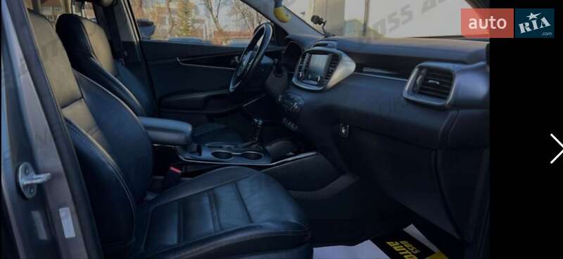 Позашляховик / Кросовер Kia Sorento 2015 в Івано-Франківську