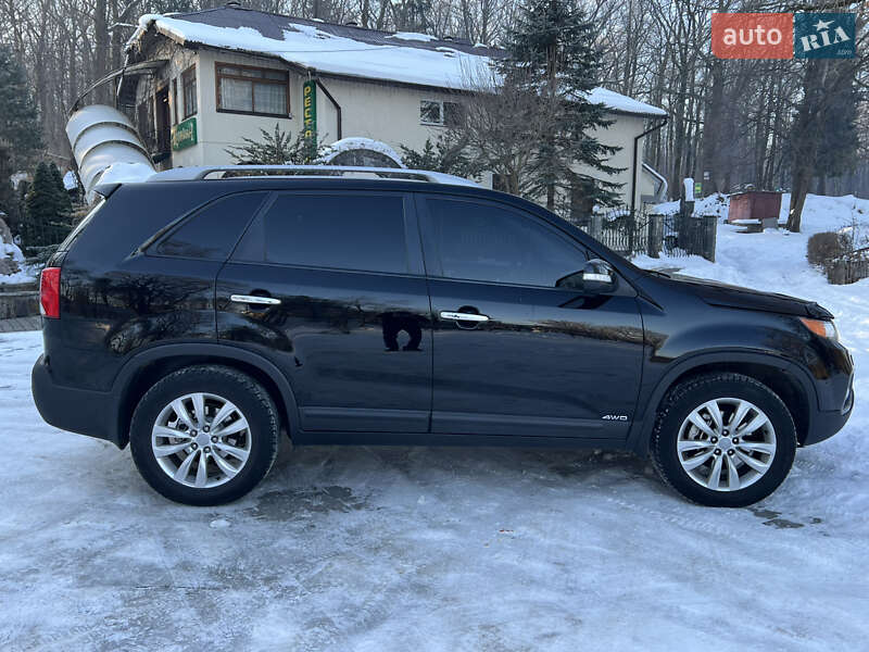 Внедорожник / Кроссовер Kia Sorento 2010 в Дрогобыче