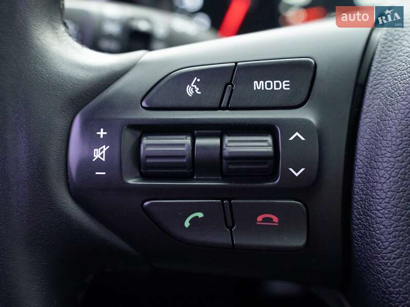 Внедорожник / Кроссовер Kia Sorento 2015 в Краснограде