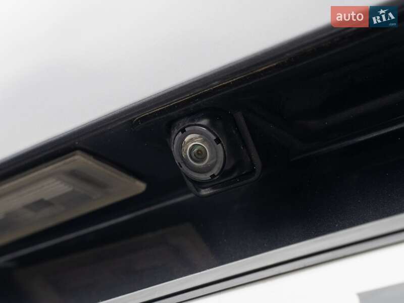 Внедорожник / Кроссовер Kia Sorento 2015 в Краснограде