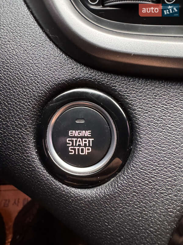 Внедорожник / Кроссовер Kia Sorento 2016 в Луцке