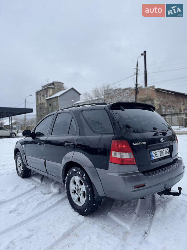 Внедорожник / Кроссовер Kia Sorento 2004 в Черновцах