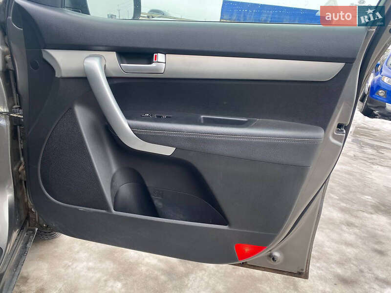 Внедорожник / Кроссовер Kia Sorento 2009 в Львове фото 28 Внедорожник / Кроссовер Kia Sorento 2009 в Львове