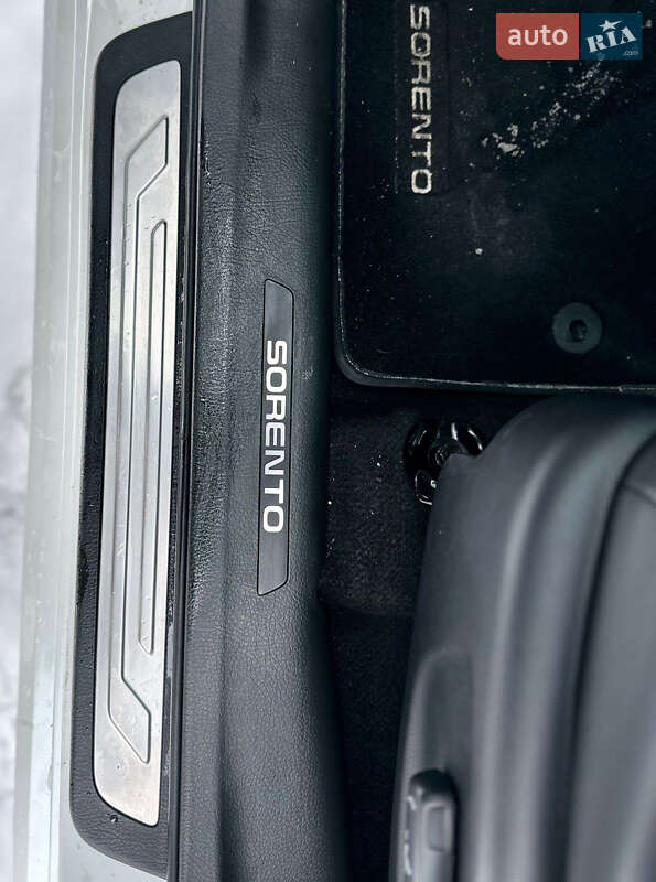 Внедорожник / Кроссовер Kia Sorento 2013 в Луцке