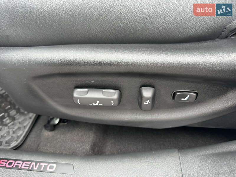 Внедорожник / Кроссовер Kia Sorento 2014 в Луцке