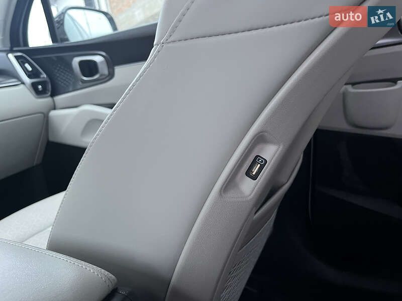 Внедорожник / Кроссовер Kia Sorento 2021 в Львове фото 22 Внедорожник / Кроссовер Kia Sorento 2021 в Львове