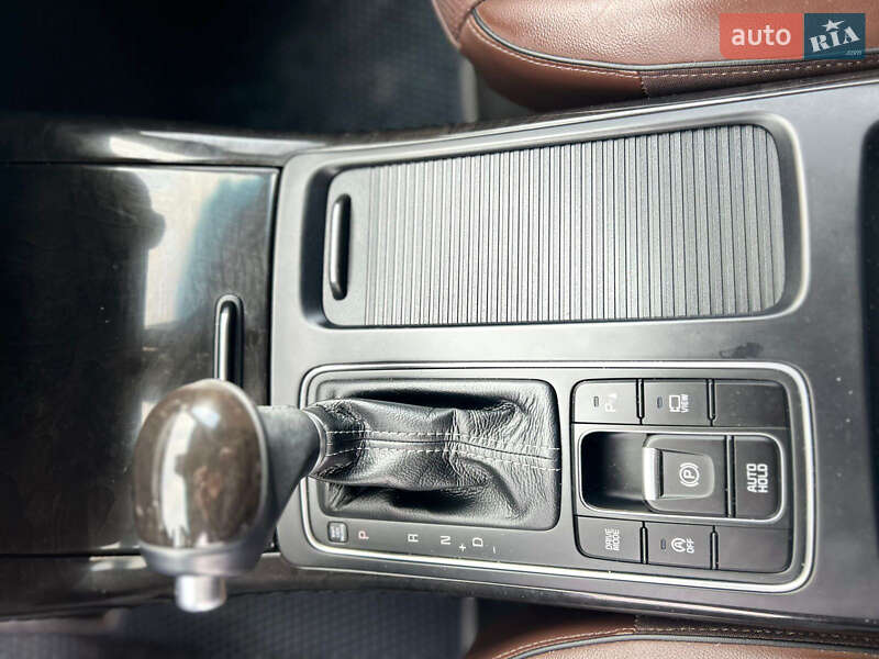 Внедорожник / Кроссовер Kia Sorento 2016 в Киеве