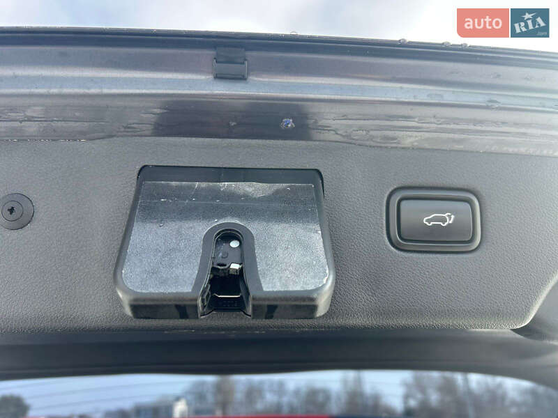 Внедорожник / Кроссовер Kia Sorento 2016 в Киеве