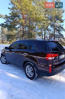 Внедорожник / Кроссовер Kia Sorento 2013 в Царичанке