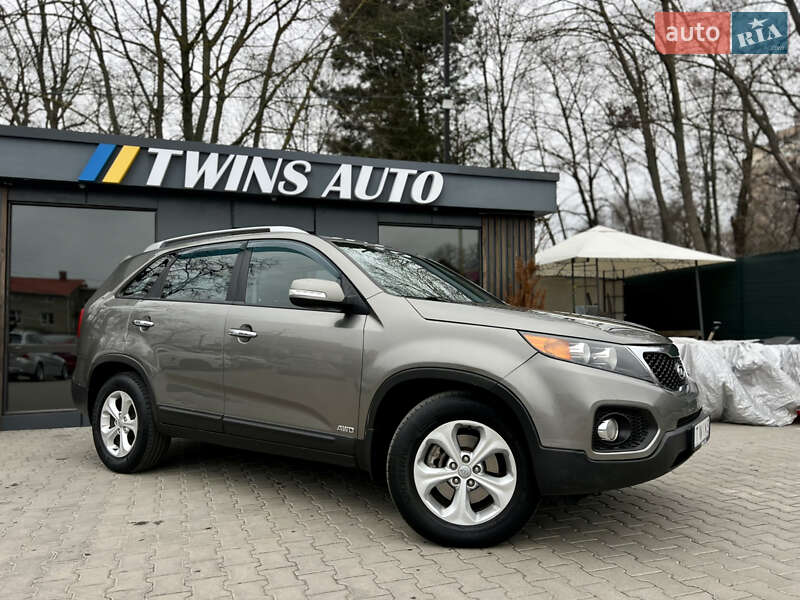 Внедорожник / Кроссовер Kia Sorento 2012 в Одессе