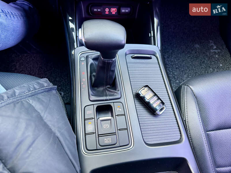 Внедорожник / Кроссовер Kia Sorento 2017 в Виннице