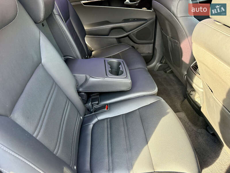 Внедорожник / Кроссовер Kia Sorento 2017 в Виннице