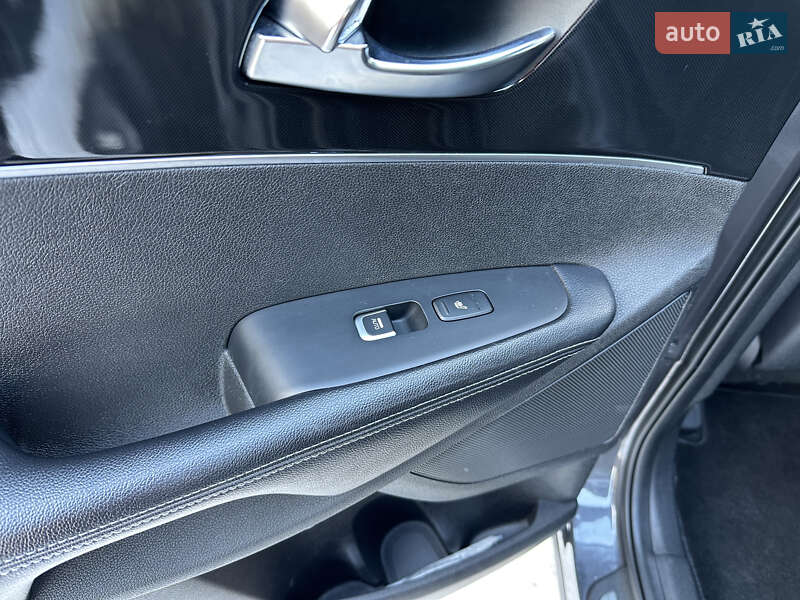 Внедорожник / Кроссовер Kia Sorento 2015 в Ивано-Франковске