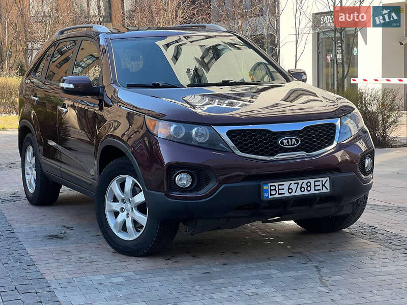 Внедорожник / Кроссовер Kia Sorento 2012 в Киеве
