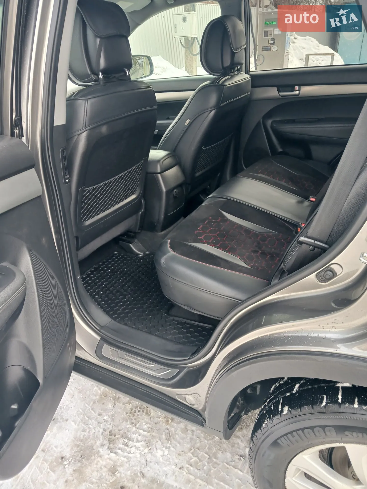 2011 Kia Sorento - мініатюра 14