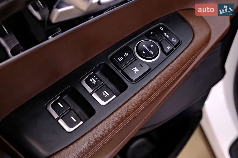 Внедорожник / Кроссовер Kia Sorento 2016 в Одессе