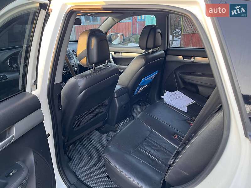 Внедорожник / Кроссовер Kia Sorento 2011 в Шепетовке