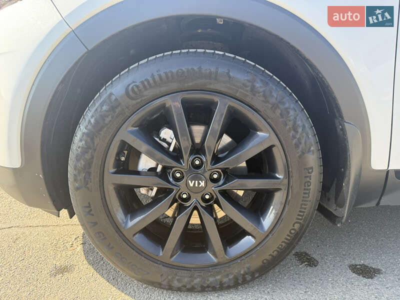 Внедорожник / Кроссовер Kia Sorento 2016 в Одессе