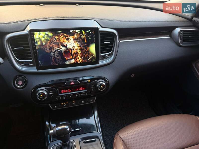 Внедорожник / Кроссовер Kia Sorento 2016 в Одессе