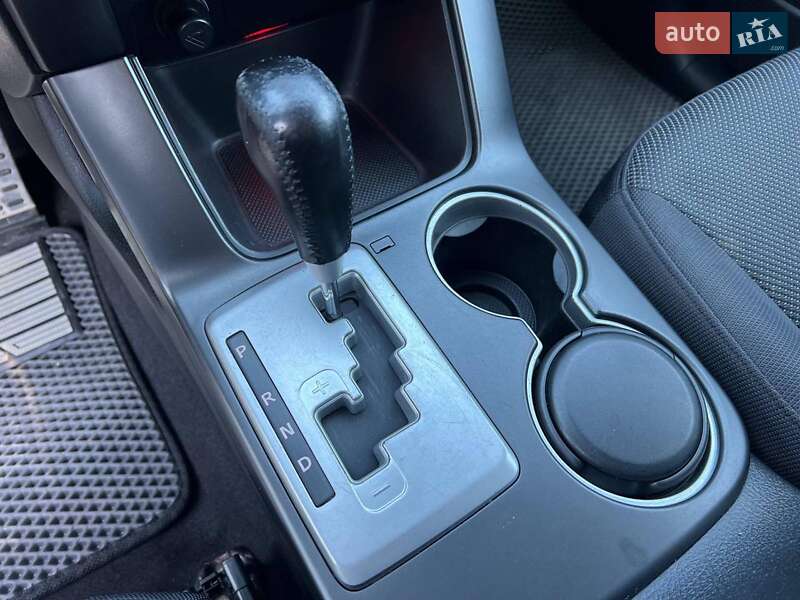 Внедорожник / Кроссовер Kia Sorento 2010 в Львове