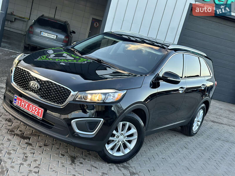 Внедорожник / Кроссовер Kia Sorento 2017 в Владимире