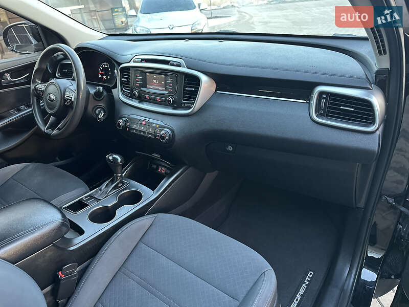 Внедорожник / Кроссовер Kia Sorento 2017 в Владимире