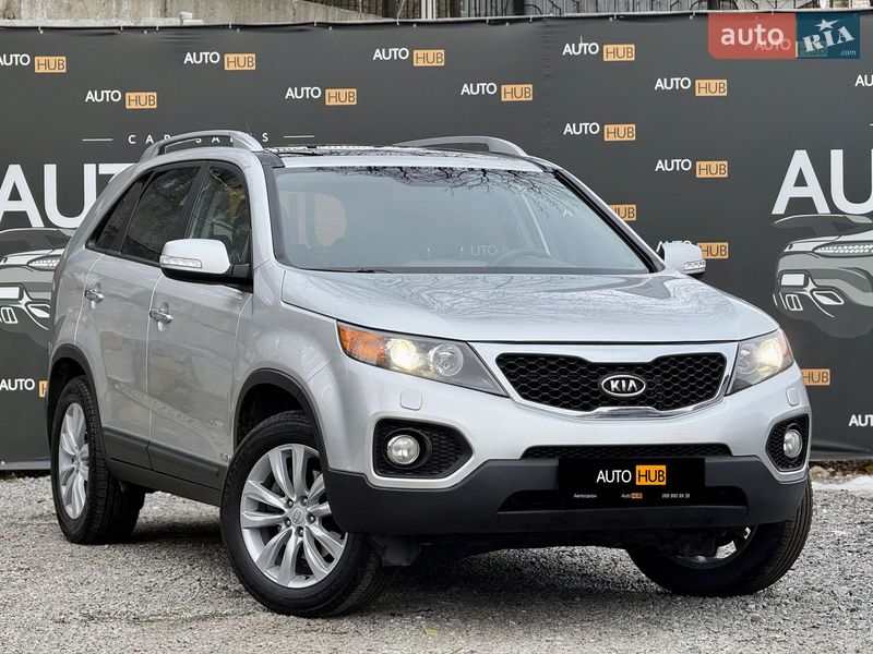Внедорожник / Кроссовер Kia Sorento 2010 в Харькове