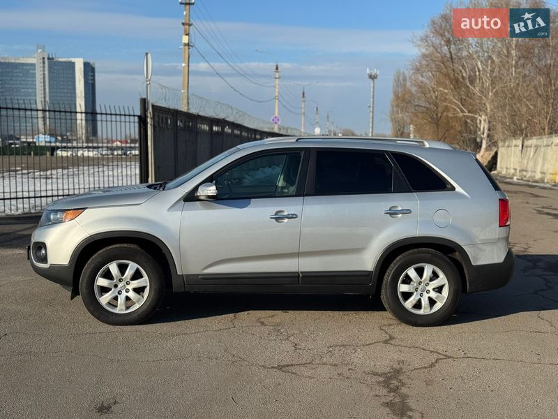 Внедорожник / Кроссовер Kia Sorento 2012 в Киеве