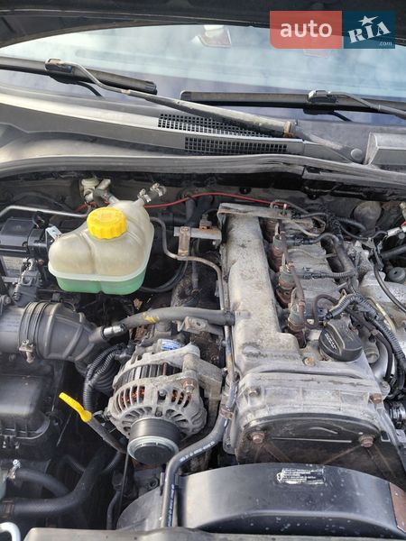 Внедорожник / Кроссовер Kia Sorento 2004 в Кривом Роге фото 6 Внедорожник / Кроссовер Kia Sorento 2004 в Кривом Роге