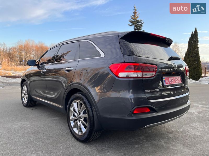 Внедорожник / Кроссовер Kia Sorento 2017 в Киеве