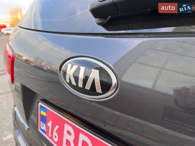 Внедорожник / Кроссовер Kia Sorento 2017 в Киеве
