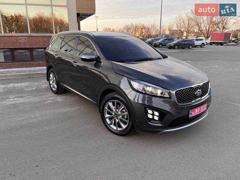 Внедорожник / Кроссовер Kia Sorento 2017 в Киеве