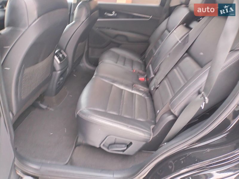 Внедорожник / Кроссовер Kia Sorento 2016 в Ровно