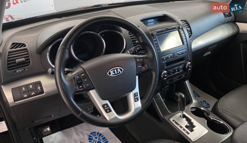 Внедорожник / Кроссовер Kia Sorento 2012 в Львове