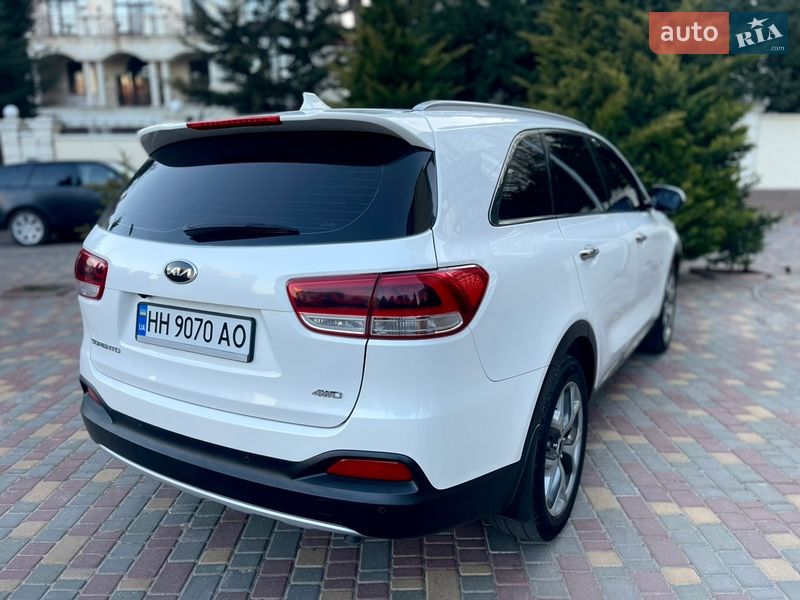 Внедорожник / Кроссовер Kia Sorento 2016 в Одессе