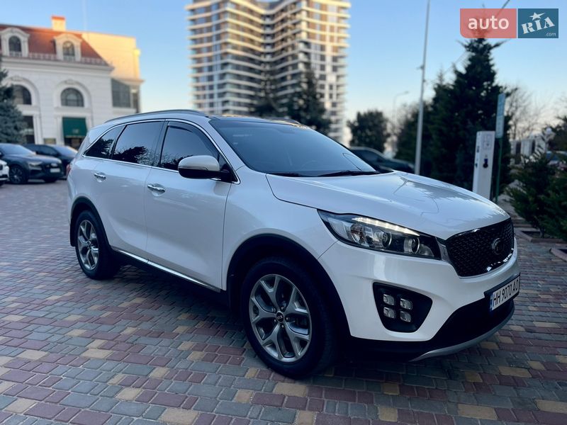 Внедорожник / Кроссовер Kia Sorento 2016 в Одессе