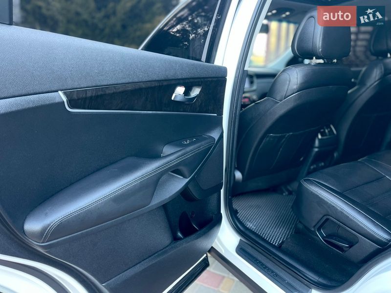 Внедорожник / Кроссовер Kia Sorento 2016 в Одессе