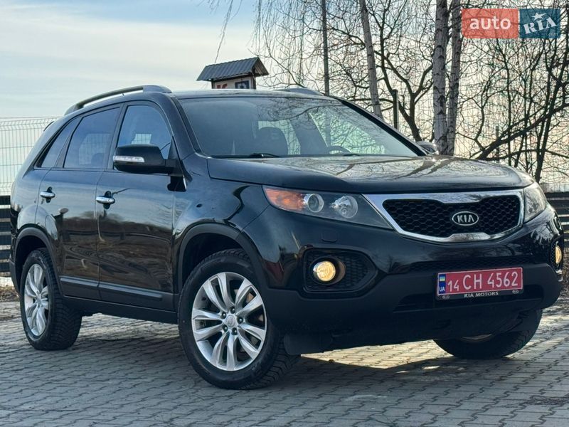 Внедорожник / Кроссовер Kia Sorento 2010 в Стрые