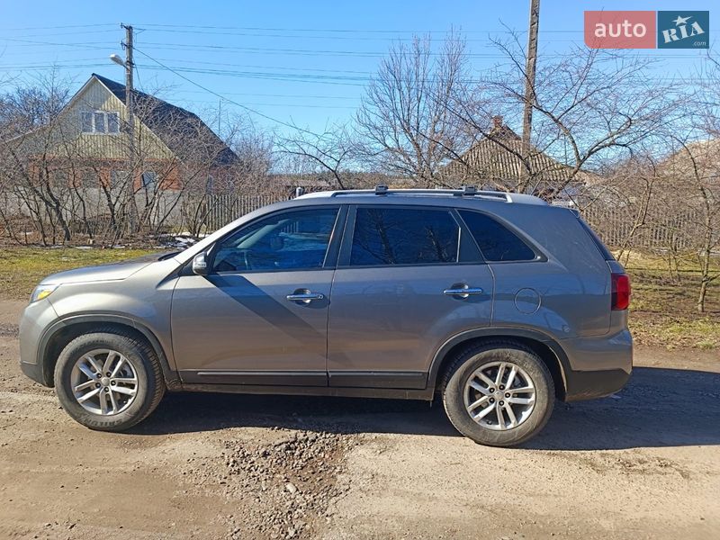 Внедорожник / Кроссовер Kia Sorento 2013 в Ахтырке