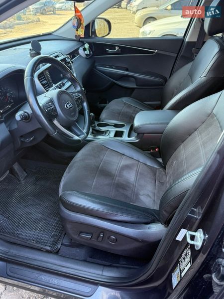 Внедорожник / Кроссовер Kia Sorento 2016 в Киеве
